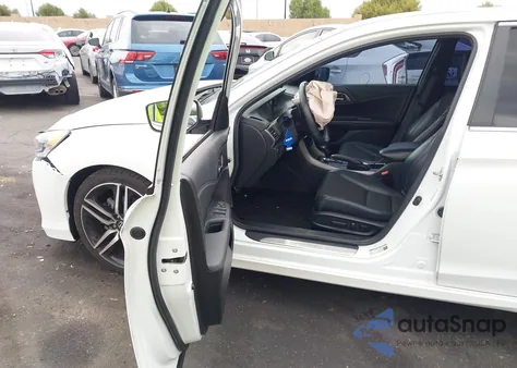 2016 Honda Accord Sport from USA, damaged, VIN 1HGCR2F58GA190587